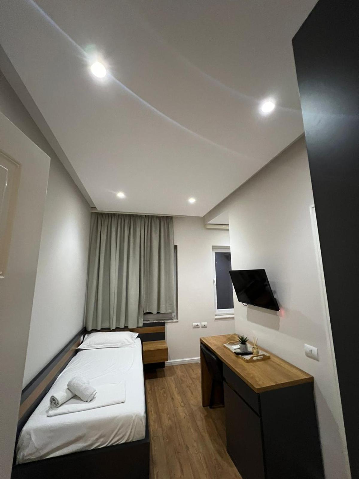 Urban Room 5 Tirana Kültér fotó